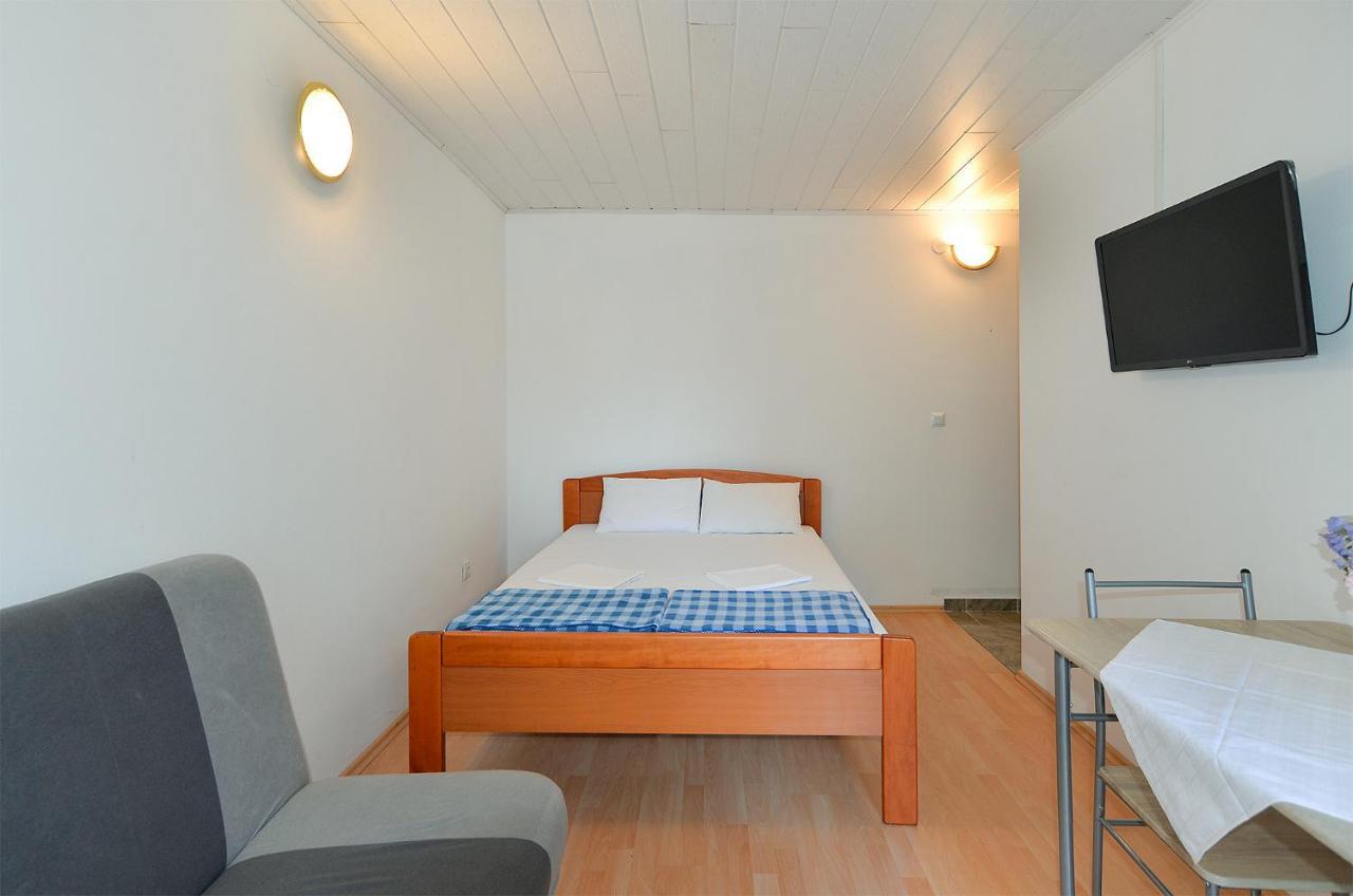 Apartment Bozo 1631 Fažana エクステリア 写真